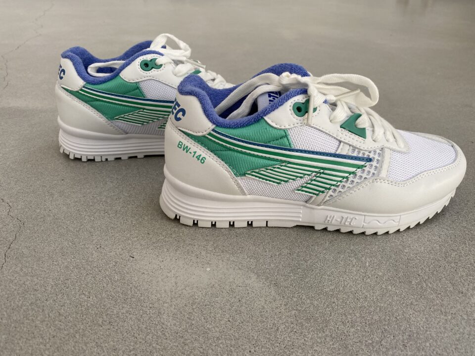 Hi-tec witte sneakers met blauw en groen